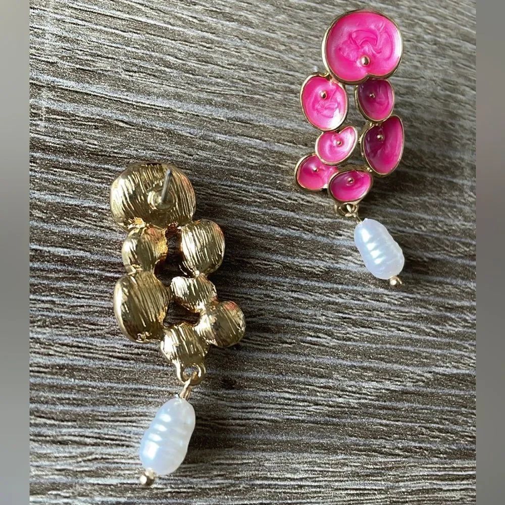 Pink statement earrings A302 - Picture 3 of 5